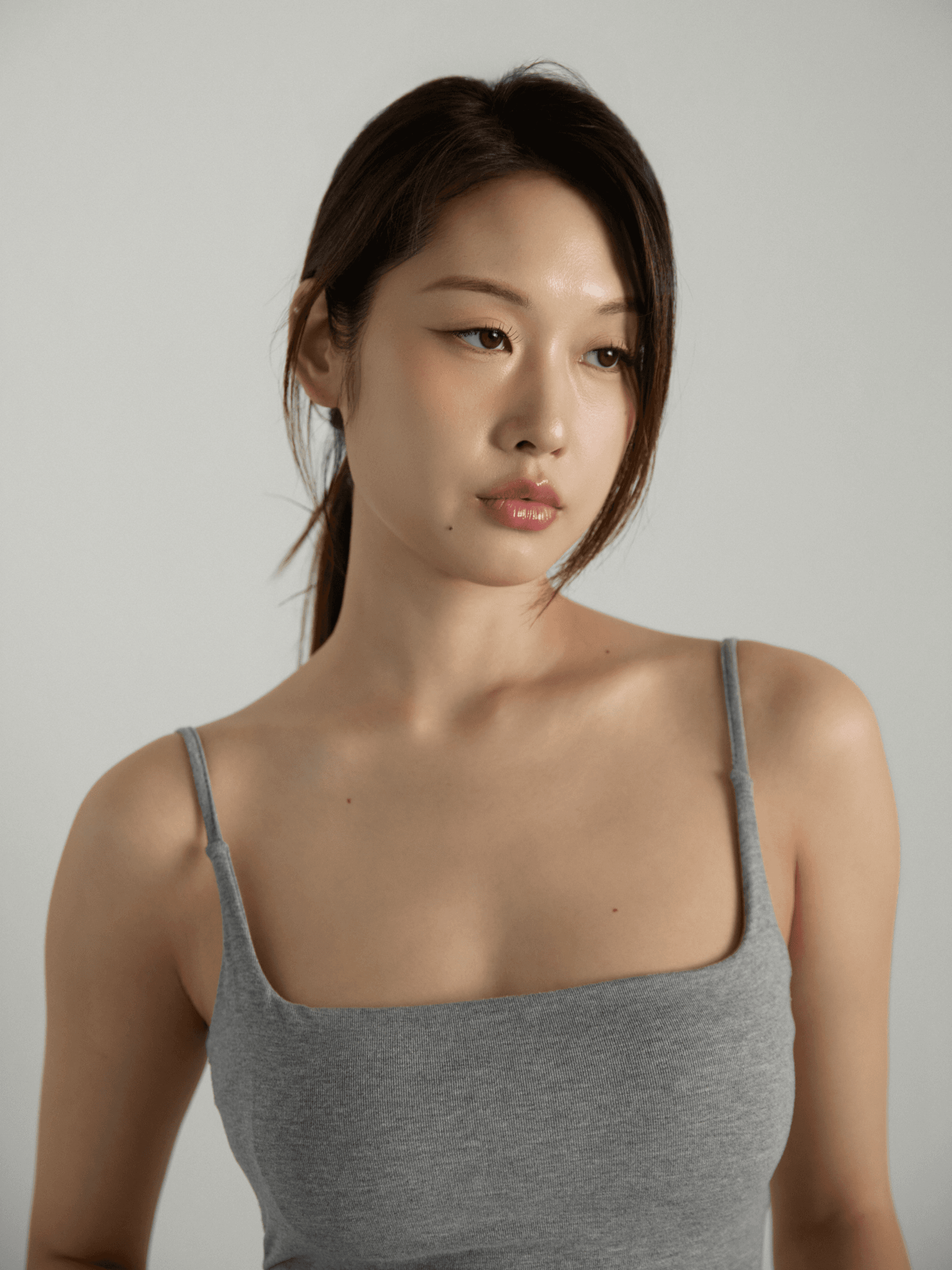 어나더스스튜디오 프로필·상반신프로필 포트폴리오 1
