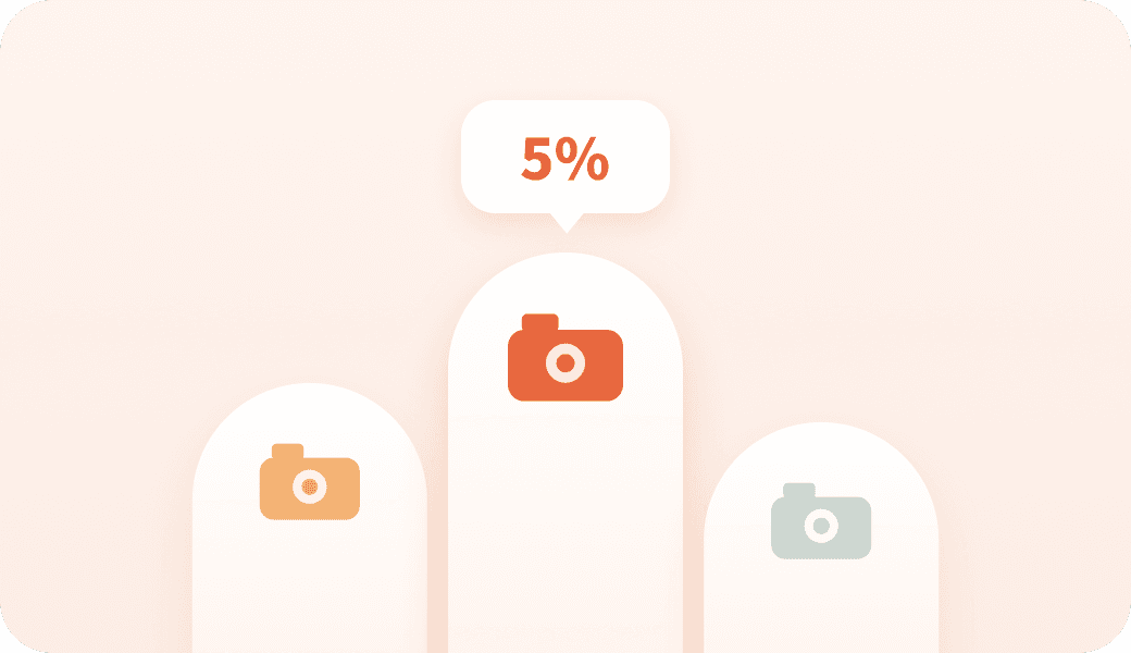 예약 건수가 늘어날수록 카드가 커지며 5% 수수료를 안내하는 그래픽